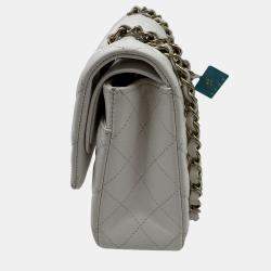 Pre Owned Chanel White Caviar Leather Classic Medium Double Flap Shoulder Bag