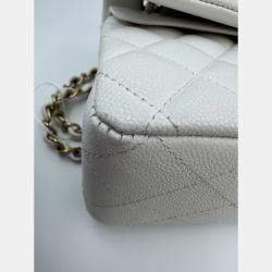 Pre Owned Chanel White Caviar Leather Classic Medium Double Flap Shoulder Bag