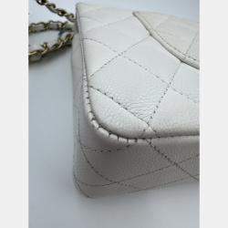 Pre Owned Chanel White Caviar Leather Classic Medium Double Flap Shoulder Bag