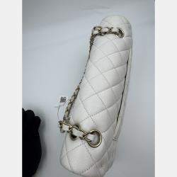 Pre Owned Chanel White Caviar Leather Classic Medium Double Flap Shoulder Bag