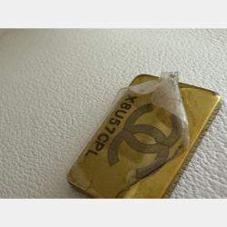 Pre Owned Chanel White Caviar Leather Classic Medium Double Flap Shoulder Bag