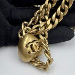 Pre Owned Chanel Vanity Heart Chain Black Caviar Leather Bag 