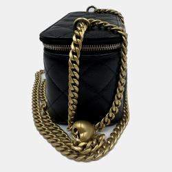 Pre Owned Chanel Vanity Heart Chain Black Caviar Leather Bag 