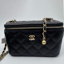 Pre Owned Chanel Vanity With Chain Black Lambskin Bag