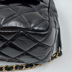 Pre Owned Chanel Wavy CC Hobo Black Crossbody Bag