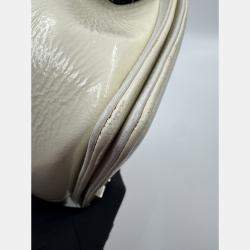 Pre Owned Chanel White Quilted Patent Leather Medium Boy Flap Bag