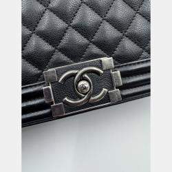 Pre Owned Chanel black Quilted Caviar Leather Medium Boy Bag