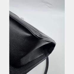 Pre Owned Chanel black Quilted Caviar Leather Medium Boy Bag