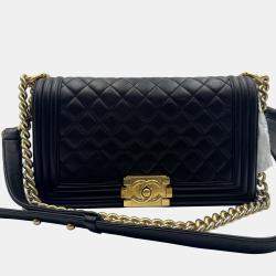 Pre Owned Chanel Black Quilted Leather Medium Boy Flap Bag