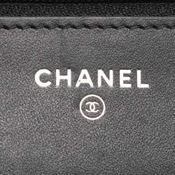 Pre Owned Chanel Black Patent Leather Boy Wallet On Chain