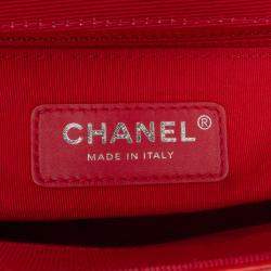 Pre Owned Chanel Red CC Quilted Crumpled Calfskin and Grosgrain Flap