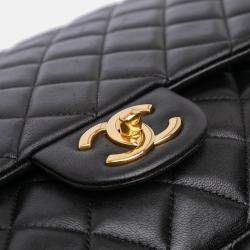 Pre Owned Chanel Black Maxi Classic Lambskin Double Flap