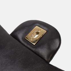 Pre Owned Chanel Black Maxi Classic Lambskin Double Flap