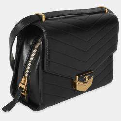 Pre Owned Chanel Black Chevron Quilted Calfskin Medal Flap Bag