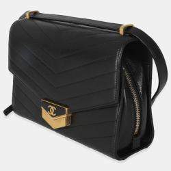 Pre Owned Chanel Black Chevron Quilted Calfskin Medal Flap Bag