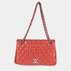 Pre Owned Chanel Red Lambskin Large New Bubble Flap Bag