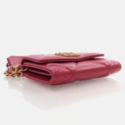 Pre Owned Chanel Red Lambskin 19 Cardholder on Chain