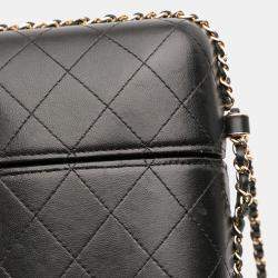 Pre Owned Chanel Black CC Quilted Lambskin Chain Around Phone Holder
