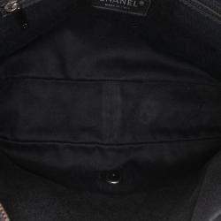 Pre Owned Chanel Purple Jumbo Quilted Iridescent Caviar Easy Flap