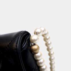 Pre Owned Chanel Black Small Quilted Calfskin About Pearls Hobo