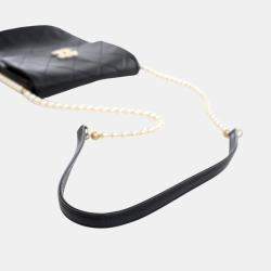 Pre Owned Chanel Black Small Quilted Calfskin About Pearls Hobo