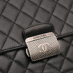 Pre Owned Chanel Black Medium Quilted Goatskin CC University Flap