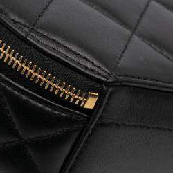 Pre Owned Chanel Black Quilted Lambskin Oval Logo Chain Top Handle Round Clutch on Chain