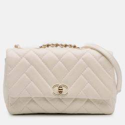 Pre Owned Chanel Cream Small Mix Quilted Aged Calfskin New Clutch Flap