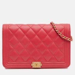 Pre Owned Chanel Red Quilted Caviar Boy Wallet on Chain