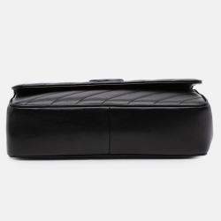Pre Owned Chanel Black Diagonal Quilted Lambskin CC Signature Flap