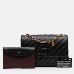 Pre Owned Chanel Black Diagonal Quilted Lambskin CC Signature Flap