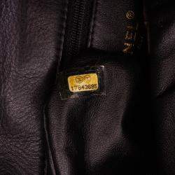 Pre Owned Chanel Black Quilted Lambskin Leather Clutch