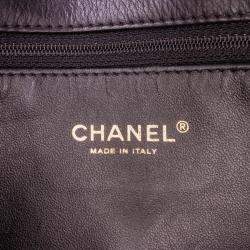 Pre Owned Chanel Black Quilted Lambskin Leather Clutch