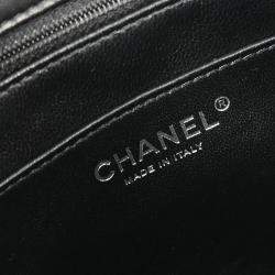 Pre Owned Chanel Geometric Flap Black Lambskin Chain Shoulder Bag
