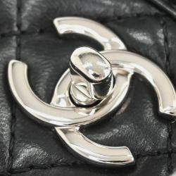 Pre Owned Chanel Geometric Flap Black Lambskin Chain Shoulder Bag