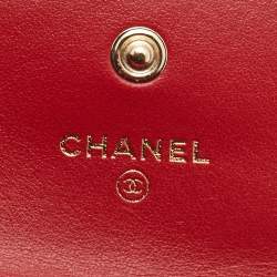 Pre Owned Chanel Red Quilted Leather CC Flap Wrist Coin Purse