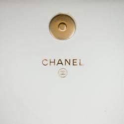 Pre Owned Chanel White Enchained Flap Wallet on Chain