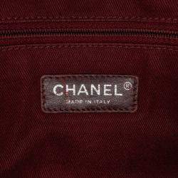 Pre Owned Chanel Red Paris Edinburgh Medium Calfskin Coco Sporran Flap
