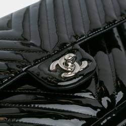 Pre Owned Chanel Black Medium Classic Chevron Patent Double Flap