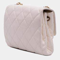 Pre Owned Chanel White CC Quilted Aged Calfskin Accordion Flap