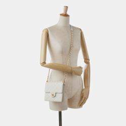 Pre Owned Chanel White Small Lambskin Chic Pearls Flap