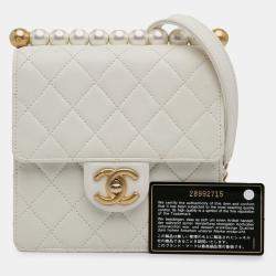 Pre Owned Chanel White Small Lambskin Chic Pearls Flap