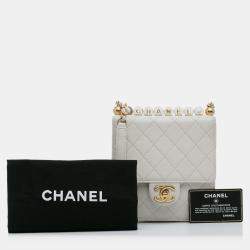 Pre Owned Chanel White Mini Chic Pearls Crossbody