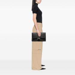 مملوكة مسبقًا حقيبة كلتش شانيل سوداء جلد حمل مبطن CC