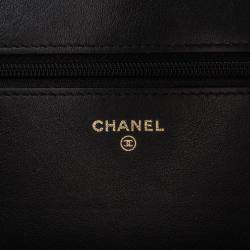 Pre Owned Chanel Black Silver Bicolor Calfskin Boy Wallet On Chain
