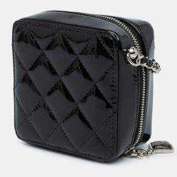 Pre Owned Chanel Black CC Quilted Patent Diamond Resin Clutch With Chain