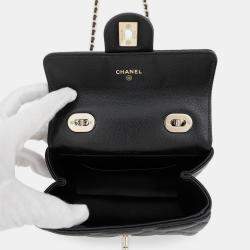 Pre Owned Chanel Retro Twist Mini Black Leather Top Handle Bag