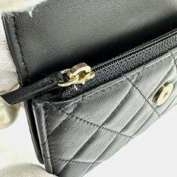 Pre Owned Chanel Maxi Pearls Black Quilted Calfskin Clutch With Chain