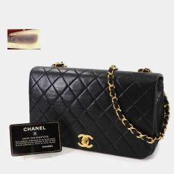 Pre Owned Chanel Full Flap Turnlock Black Leather Shoulder Bag