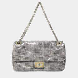 Pre Owned Chanel Drill Flap Silver Leather Shoulder Bag